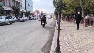Osmaniye'nin Kadirli ilçesinde asgari ücretle geçinen vatandaşlar maaşlarının en az