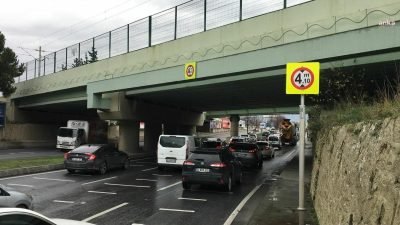 İstanbul Büyükşehir Belediyesi (İBB), yüksek araçların sık sık kazaya neden