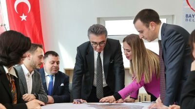 Bayrampaşa Belediyesi, kentsel dönüşüm süreciyle ilgili vatandaşları doğru bilgilendirmek amacıyla
