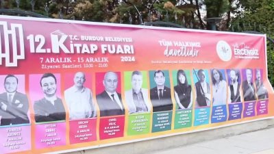 Burdur Belediyesi, bu yıl 12'ncisi düzenlenen Kitap Fuarı'nın kapılarını, kitapseverlere