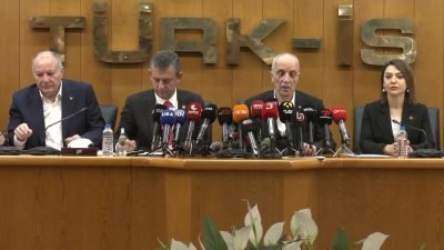CHP Genel Başkanı Özgür Özel, TÜRK-İŞ'i ziyaretinde yaptığı açıklamada, "2025