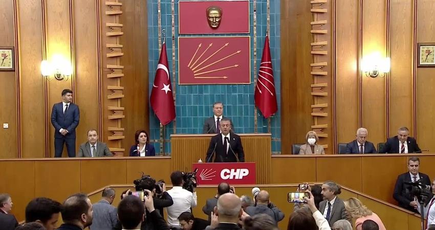 CHP Genel Başkanı Özgür Özel, Balıkesir'in Karesi ilçesinde bir mühimmat