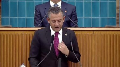 CHP Genel Başkanı Özgür Özel, Cumhuriyet Halk Partisi iktidarında engelli