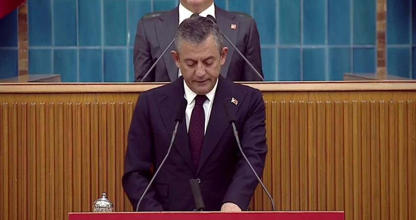 CHP Genel Başkanı Özgür Özel, Suriye'de Esad rejiminin yıkılmasının ardından