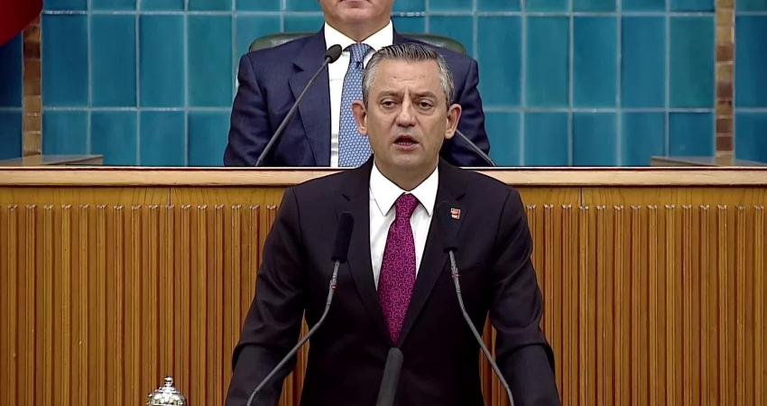 CHP Genel Başkanı Özgür Özel, Suriye'de yaşanan son gelişmelere ilişkin