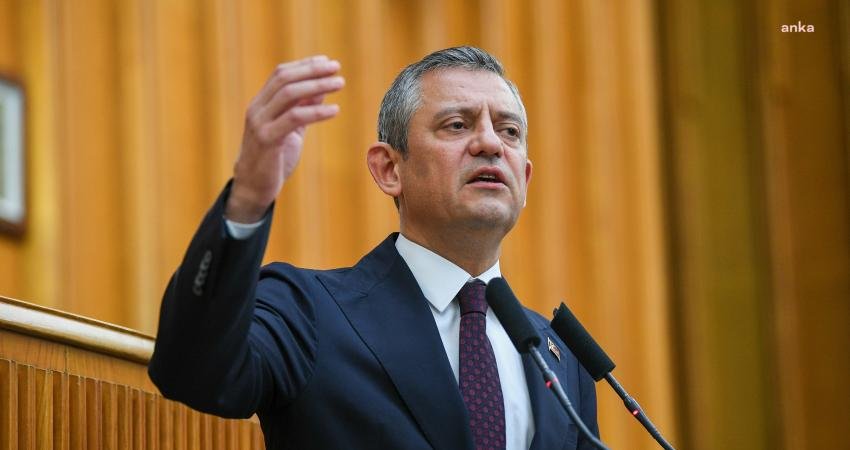 CHP Genel Başkanı Özgür Özel, 2025 yılında belirlenen yeni asgari