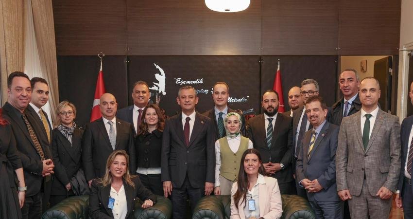 CHP Spor Kurulu Başkanlığı görevine Demirhan Şerefhan yeniden getirildi. Şerefhan