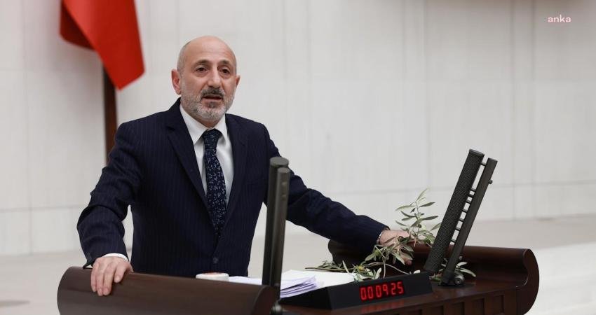 CHP’li Öztunç’tan, Bakan Memişoğlu’na: Piyasada bulunamayan ilaç sayısı kaçtır? Denetimlerde sahte ilaç tespit edilmiş midir CHP Kahramanmaraş Milletvekili Ali Öztunç, sağlık sektöründe yaşanan ilaç krizini TBMM