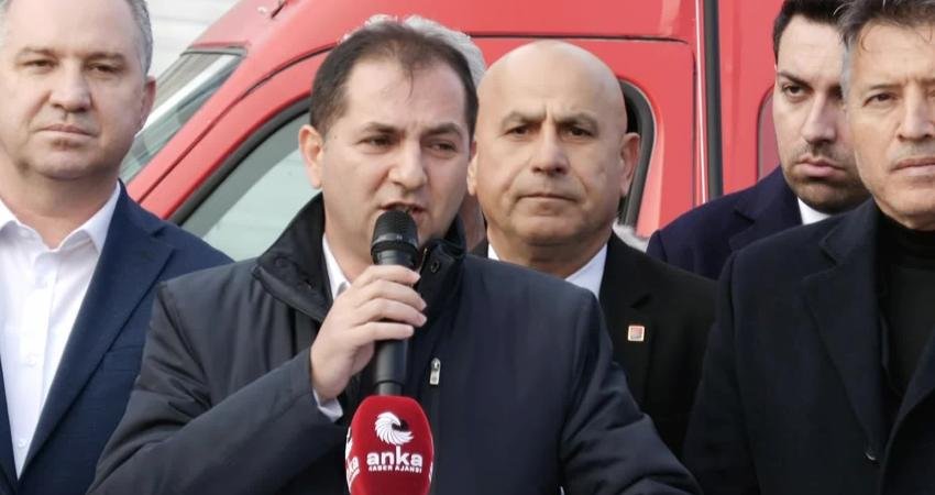 Esenyurt Belediye Başkanı Ahmet Özer’in tutuklanarak yerine kayyum atanmasına karşı