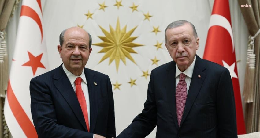 Cumhurbaşkanı Recep Tayyip Erdoğan, KKTC Cumhurbaşkanı Ersin Tatar ile bir