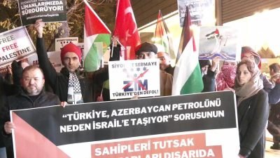 Cumhurbaşkanı Recep Tayyip Erdoğan'ı konuşması sırasında 'İsrail ile ticaret' nedeniyle