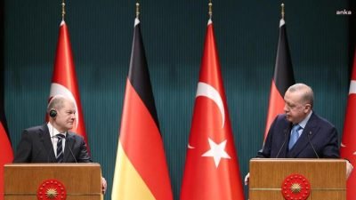 Cumhurbaşkanı Recep Tayyip Erdoğan, Almanya Başbakanı Olaf Scholz ile telefon