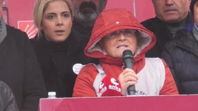 CHP İstanbul Milletvekili Yunus Emre, Esenyurt’taki Demokrasi Nöbeti’nde; “Bütün bu