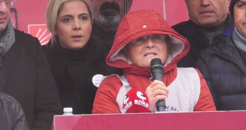 CHP İstanbul Milletvekili Yunus Emre, Esenyurt’taki Demokrasi Nöbeti’nde; “Bütün bu