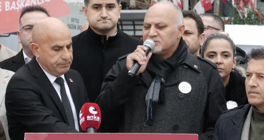 Esenyurt’taki Demokrasi Nöbeti’nde konuşan Ataşehir Belediye Başkanı Onursal Adıgüzel, seçimle