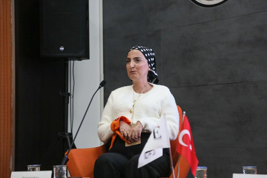 etimesgut-belediyesinde-eriskin-losemi-hastaliklari-gunu-etkinligi