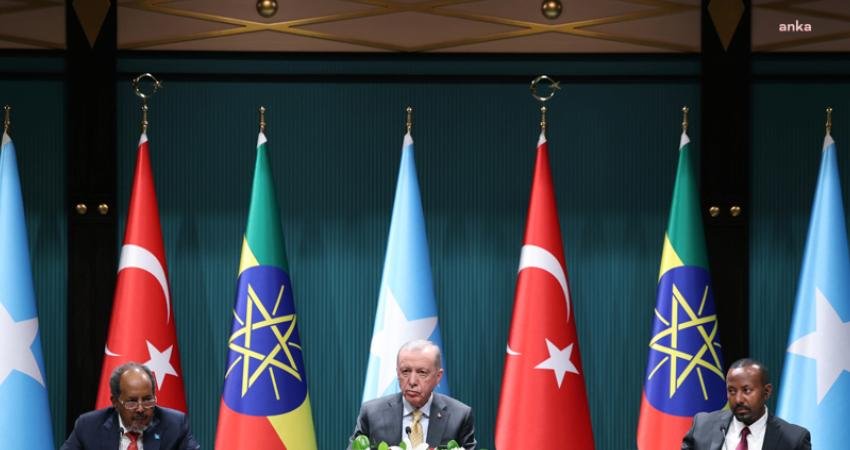Cumhurbaşkanı Recep Tayyip Erdoğan, Somali Cumhurbaşkanı Hasan Şeyh Mahmud ve