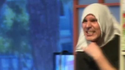 Ankara Devlet Tiyatrosu yapımı “Eyvah Nadir” isimli oyunda 34 farklı