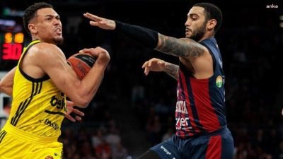 EuroLeague'in 13. haftasında Fenerbahçe Beko konuk olduğu  Baskonia’ya 88-76 yenildi.
