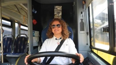 İETT, İstanbul’un özellikle merkezi ve turistik bölgelerinde görev yapan kaptanlarına