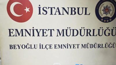 İstanbul'da sahte içkiden ölümler artıyor. İstanbul Emniyet Müdürlüğü yetkililerinden alınan