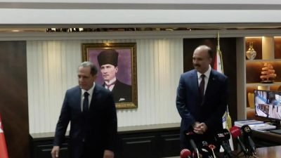 4,5 yıldır yürüttüğü İstanbul Emniyet Müdürlüğü görevini emekli olarak tamamlayan