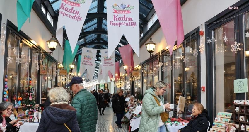 Potlaç Kadın Kooperatifi’nin Yılbaşı Festivali, Kadıköy Feneryolu’ndaki Atıksız Yaşam Pazarı’nda