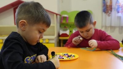Kartal Belediyesi’ne bağlı kreşlerde eğitim gören minik öğrenciler yeni yılda