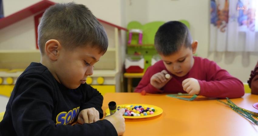 Kartal Belediyesi’ne bağlı kreşlerde eğitim gören minik öğrenciler yeni yılda