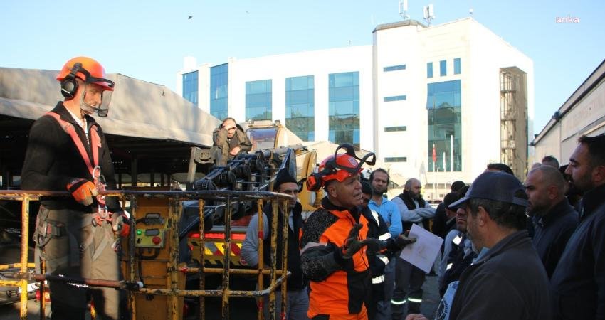 Kartal’da kış mevsiminin başlamasıyla hız kazanan budama ve ağaç bakım