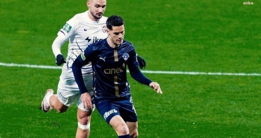 Süper Lig’in 16. haftasında Kasımpaşa, konuk ettiği Eyüpspor’u 2-0 mağlup