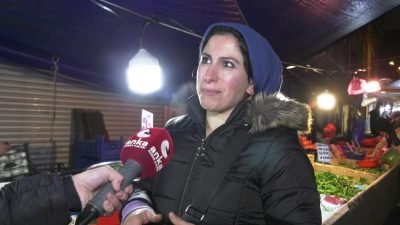 Cumhurbaşkanı Recep Tayyip Erdoğan'ın doğup büyüdüğü Kasımpaşa'da akşam pazarı da