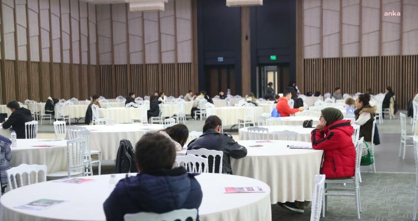 Merkezefendi Belediyesi tarafından üniversiteye hazırlanan öğrenciler için düzenlenen ücretsiz Temel