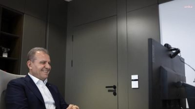 Mersin Büyükşehir Belediye Başkanı Vahap Seçer, Cumhurbaşkanı Recep Tayyip Erdoğan’ın