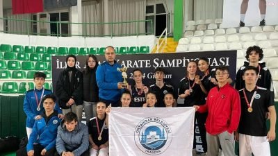 Giresun’da düzenlenen Karadeniz İller Arası Karate Şampiyonası’nda Ortahisar Belediyesi Karate
