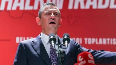 CHP Genel Başkanı Özgür Özel, Cumhurbaşkanı Recep Tayyip Erdoğan'ı protesto