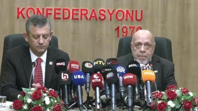 CHP Genel Başkanı Özgür Özel, HAK-İŞ Genel Merkezi’ne ziyareti sonrasında