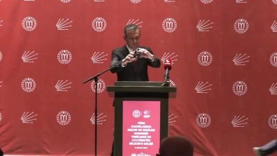 CHP Genel Başkanı Özgür Özel, iktidara geldiklerinde siyasette eşit temsil