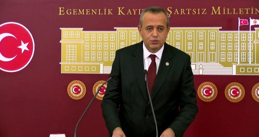 Bir milletvekilinin istifasıyla grup hakkını kaybeden Saadet Gelecek Grubu, DEVA