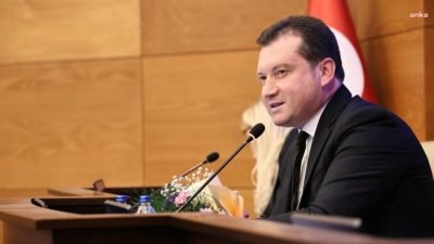 Silivri Belediye Başkanı Bora Balcıoğlu, aralık ayı ikinci meclis toplantısında,