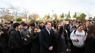 Silivri Belediye Başkanı Bora Balcıoğlu, Selimpaşa Atatürk Anadolu Lisesi'nde çorba