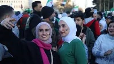 Suriye’den gelen haberlere bakılırsa, Esat Hükümetinin yıkılmasından sonra halk “fena