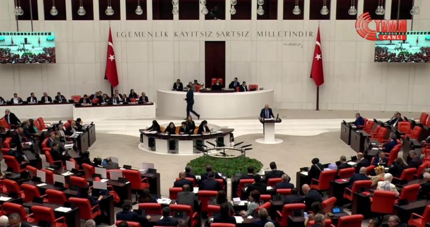 CHP Eskişehir Milletvekili Utku Çakırözer, TBMM Genel Kurulu'ndaki Dışişleri Bakanlığı'nın