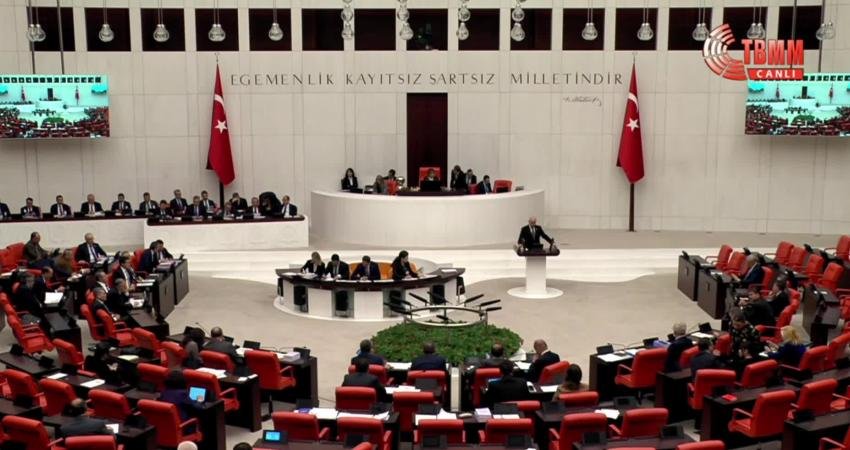 İYİ Parti Antalya Milletvekili Uğur Poyraz, "Adalet, Türk milletini teğet