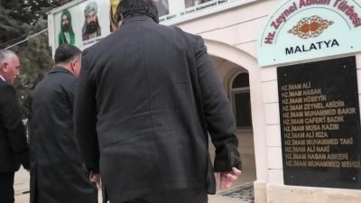 İzmir Torbalı Belediyesi'nin İmam Zeynel Abidin Türbesi Kültür Vakfı Cemevi'ne