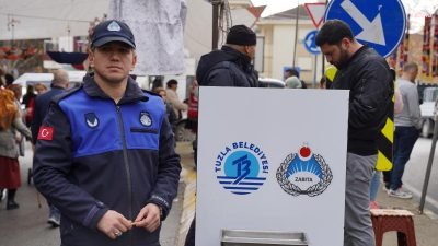 Tuzla Belediyesi, ilçedeki semt pazarlarında güvenli ve şeffaf bir alışveriş