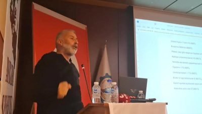 Umut-Sen, "Karadeniz'i Holdinglere Peşkeş Çektirmeyeceğiz" sloganıyla Hopa'da Karadeniz buluşması gerçekleştirdi. Etkinlikte