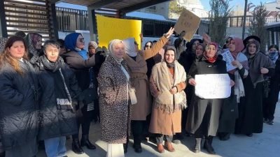 Van'da Öğretmenler ve Usta Öğreticiler Derneği tarafından eylem düzenlendi.