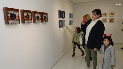 Yenişehir'de yılın son sergisi olan Minipaint-3 Ulusal Karma Resim Sergisi