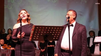 Keçiören Belediye Konservatuarı Türk Sanat Müziği Korosu, Zeki Müren’i Anma